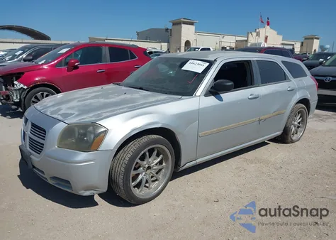 2005 Dodge Magnum z USA, uszkodzony, nr VIN 204FV48T65H621945